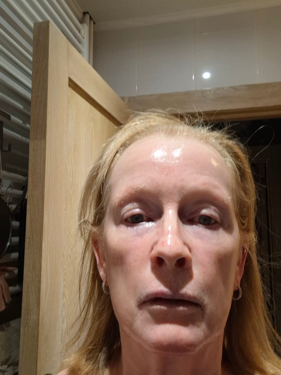 Kundfoto i recension av Bio-kollagenmask + borste